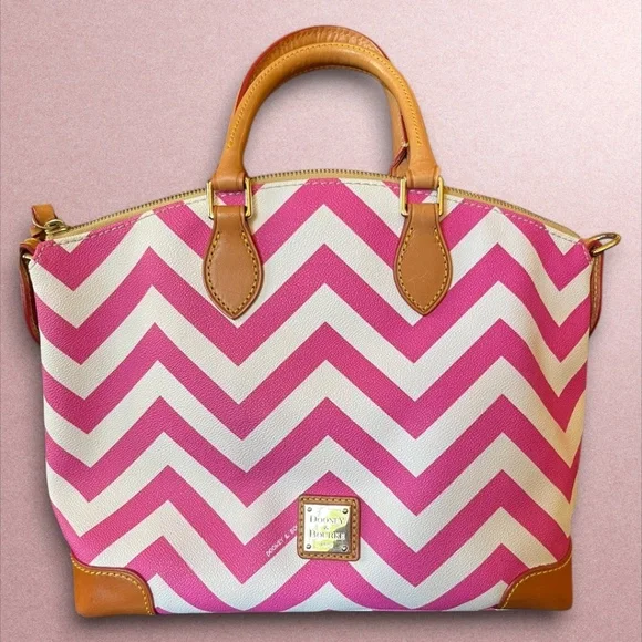 Authentic Dooney & Bourke Pink White Chevron Satchel Tote Strap Barbie Girly Y2K - Picture 2 of 16